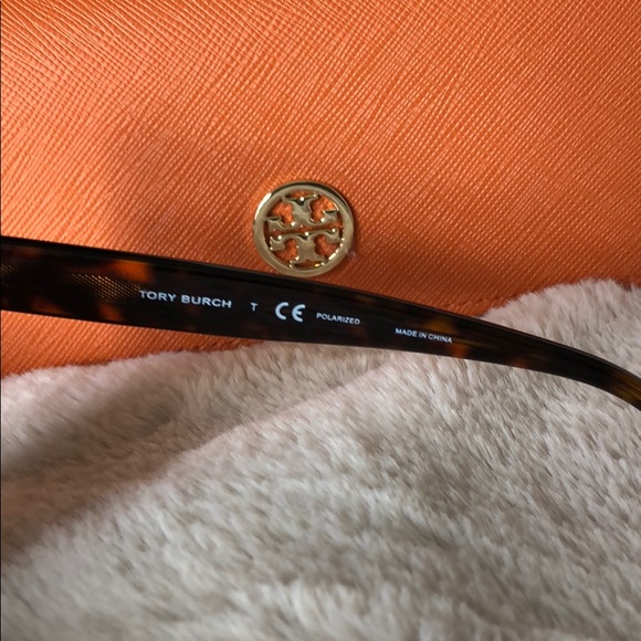 SOLD   Tory Burch Sunglasses TY7104 - Picture 4 of 5